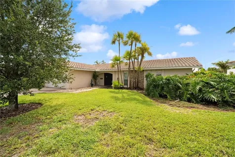1924 Michigan Avenue NE St Petersburg FL 33703