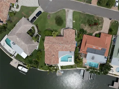 1924 Michigan Avenue NE St Petersburg FL 33703