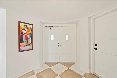 1924 Michigan Avenue NE St Petersburg FL 33703