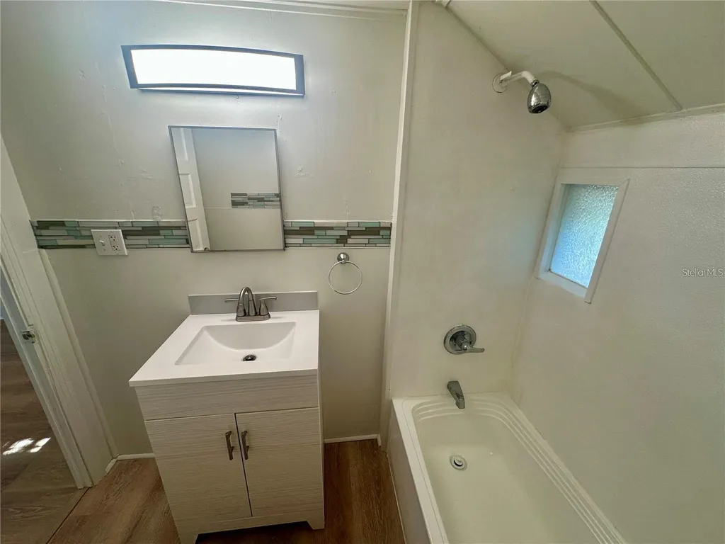 15 1/2 4th Street N Lake Wales FL 33853