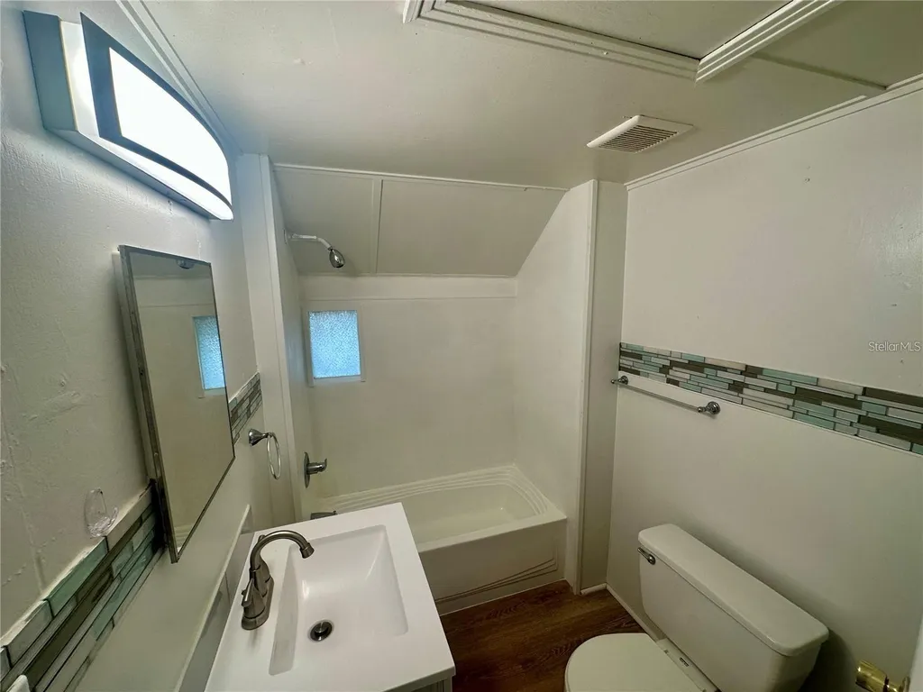 15 1/2 4th Street N Lake Wales FL 33853
