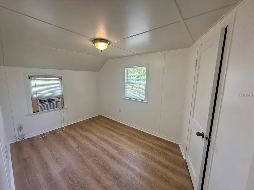 15 1/2 4th Street N Lake Wales FL 33853