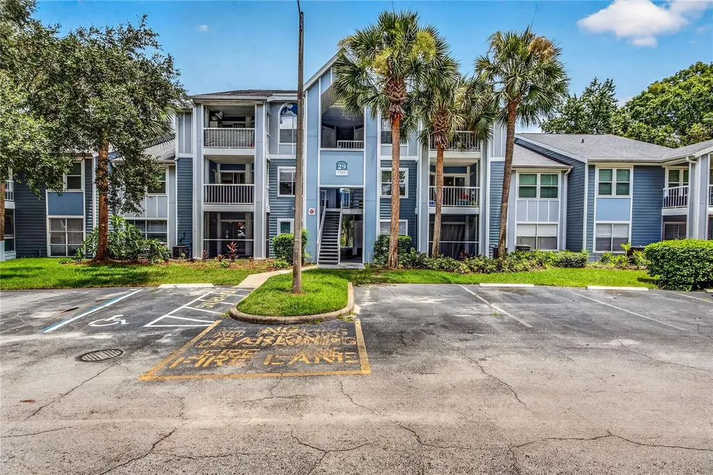 2561 Grassy Point Drive Lake Mary FL 32746