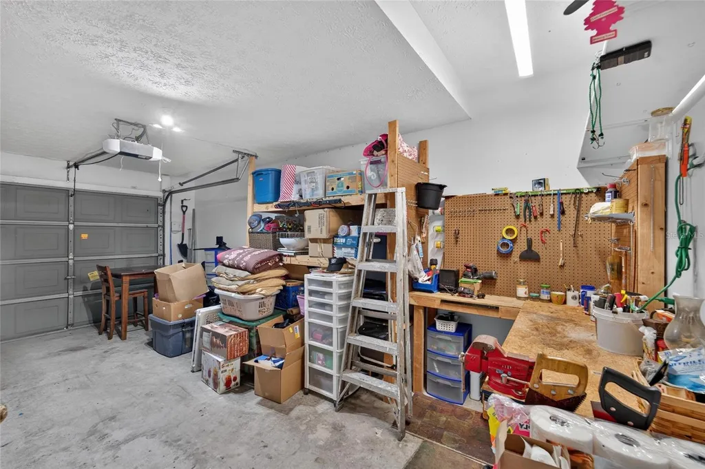 3219 W Santiago Street Tampa FL 33629