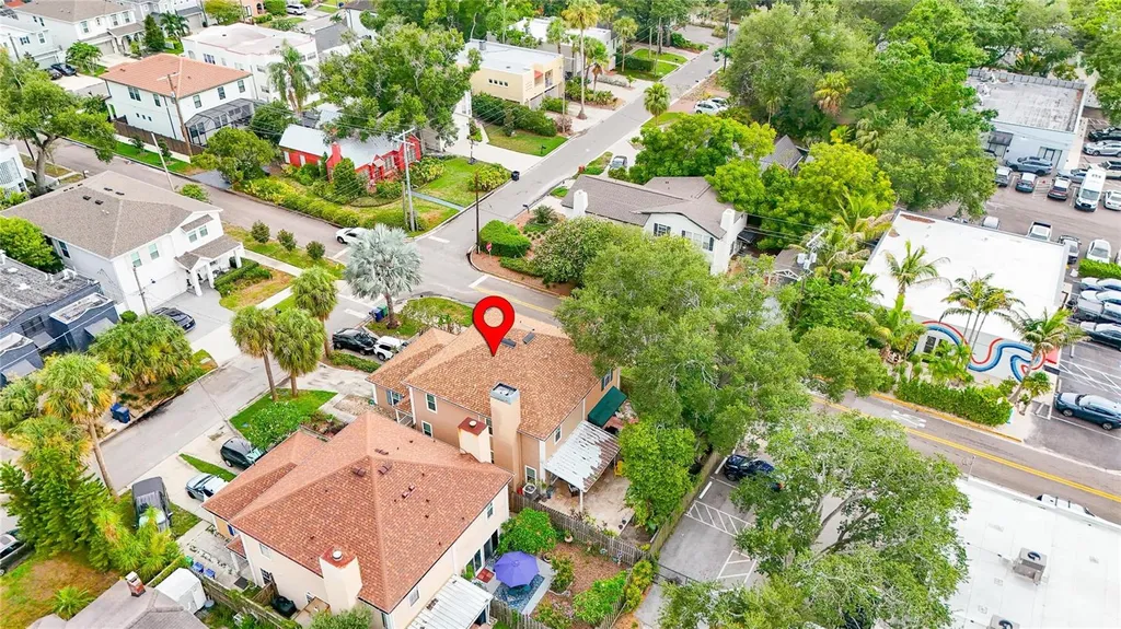 3219 W Santiago Street Tampa FL 33629