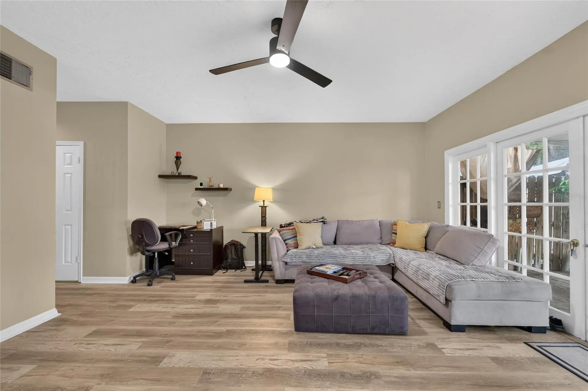 3219 W Santiago Street Tampa FL 33629