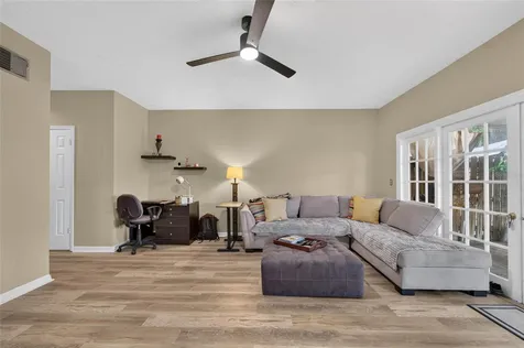 3219 W Santiago Street Tampa FL 33629