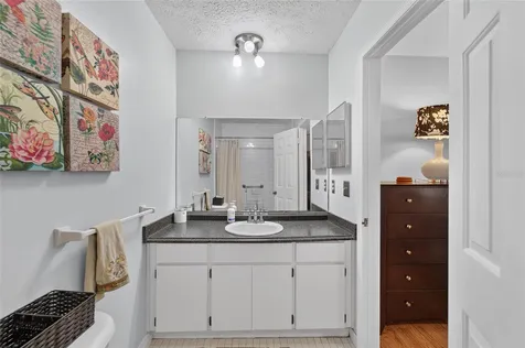 3219 W Santiago Street Tampa FL 33629