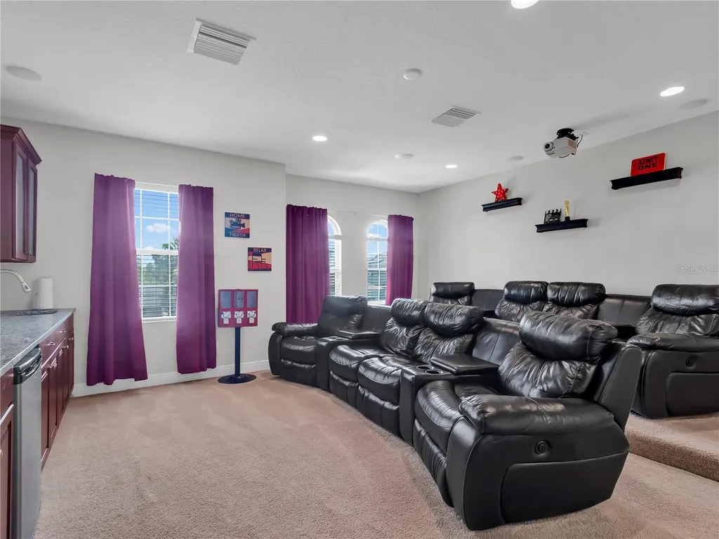 32430 Silvercreek Way Wesley Chapel FL 33545