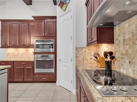 32430 Silvercreek Way Wesley Chapel FL 33545