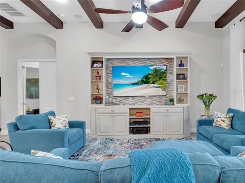 32430 Silvercreek Way Wesley Chapel FL 33545