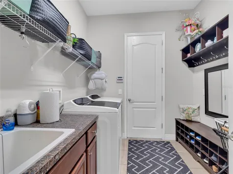 32430 Silvercreek Way Wesley Chapel FL 33545
