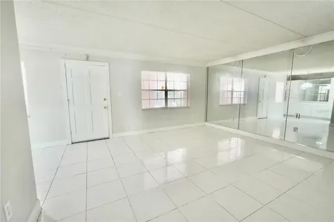 4718 Christa Court Tampa FL 33614
