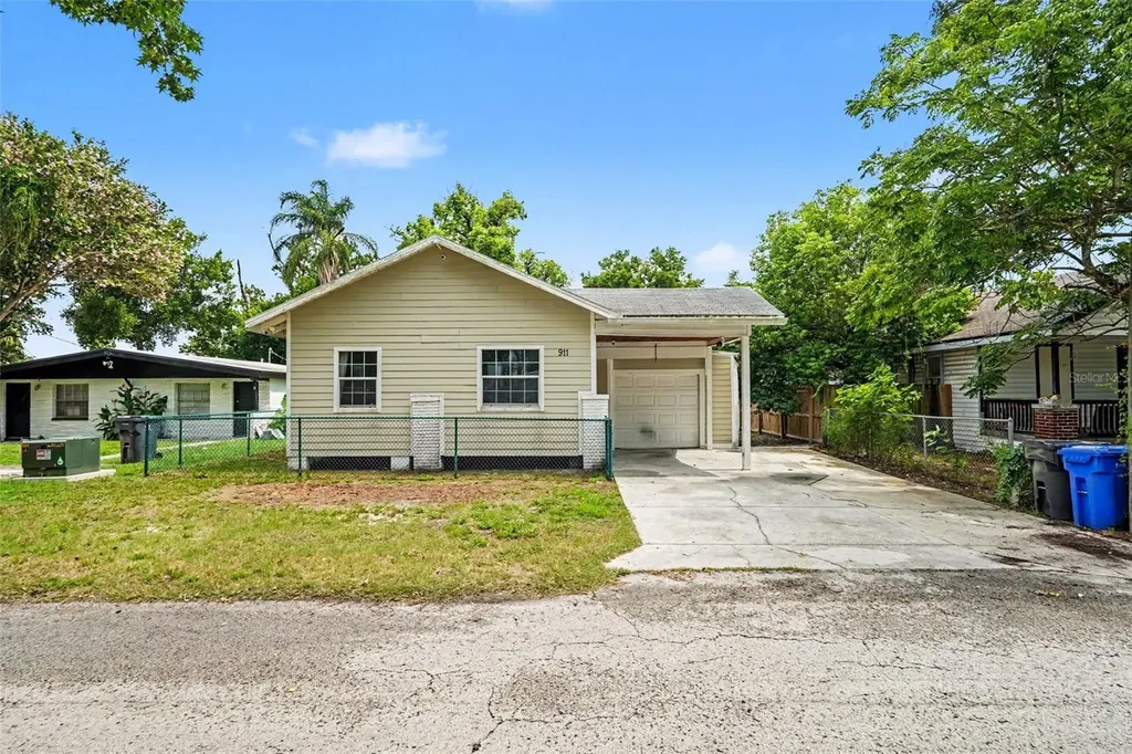911 E 123rd Avenue Tampa FL 33612