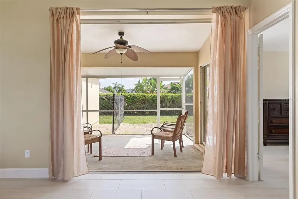 1127 SW 29th Street Cape Coral FL 33914
