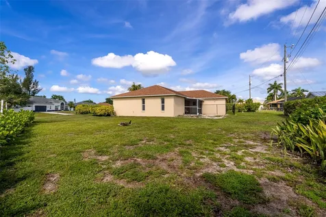 1127 SW 29th Street Cape Coral FL 33914