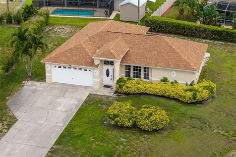 1127 SW 29th Street Cape Coral FL 33914