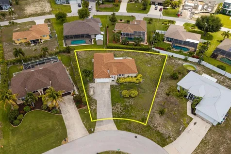 1127 SW 29th Street Cape Coral FL 33914