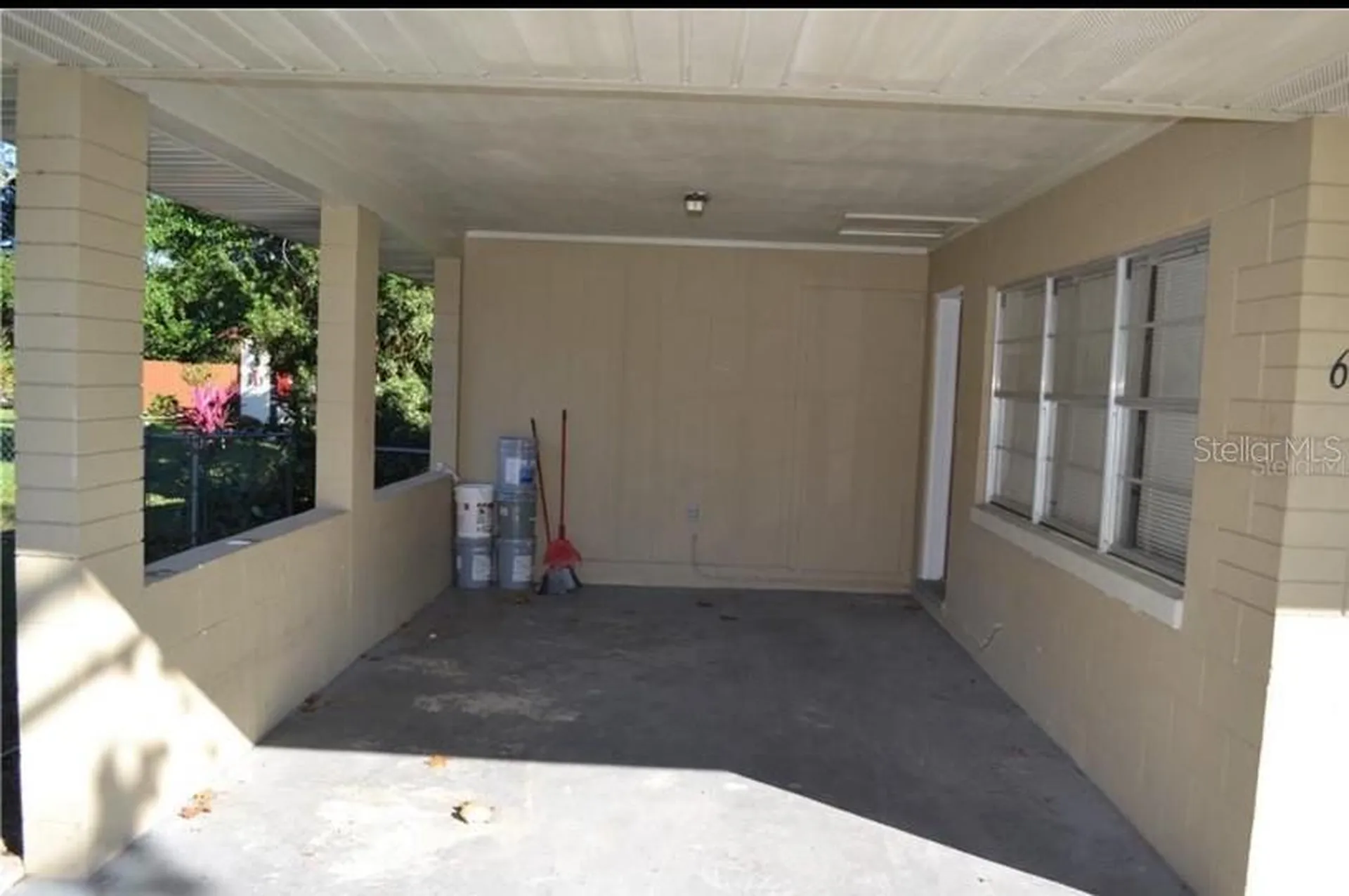 609 S Montgomery Avenue Deland FL 32720