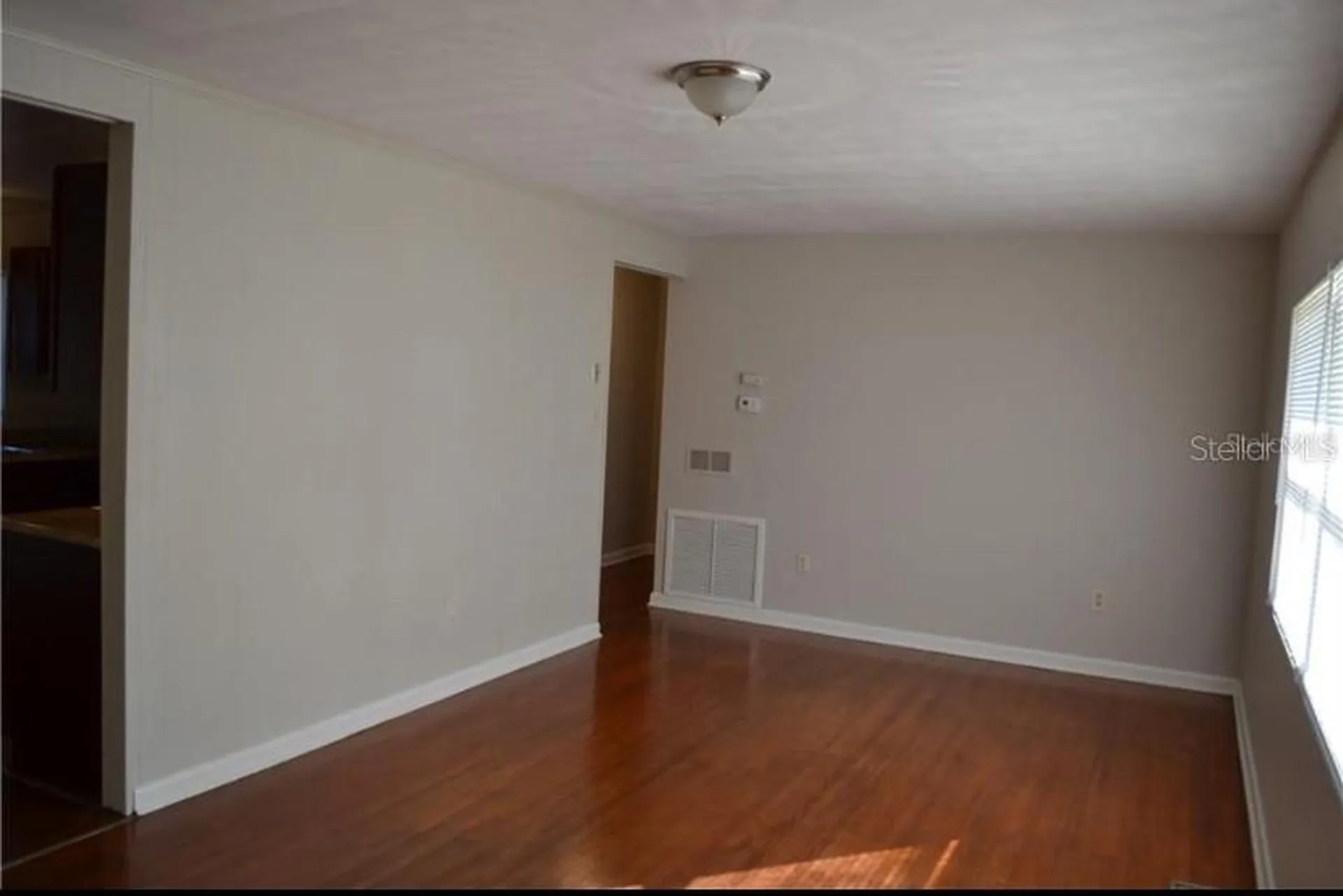 609 S Montgomery Avenue Deland FL 32720