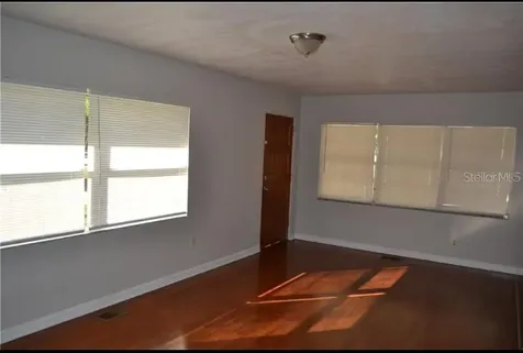 609 S Montgomery Avenue Deland FL 32720