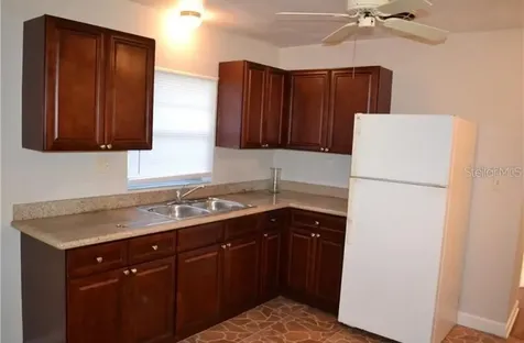609 S Montgomery Avenue Deland FL 32720
