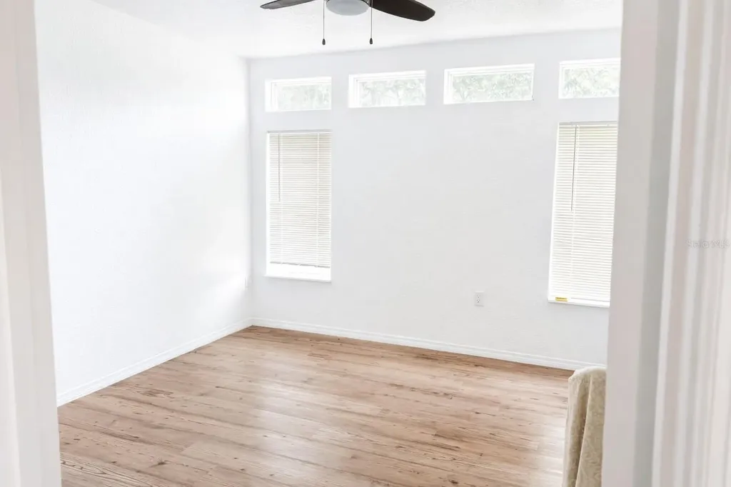 10121 Evanston Lane Wesley Chapel FL 33545