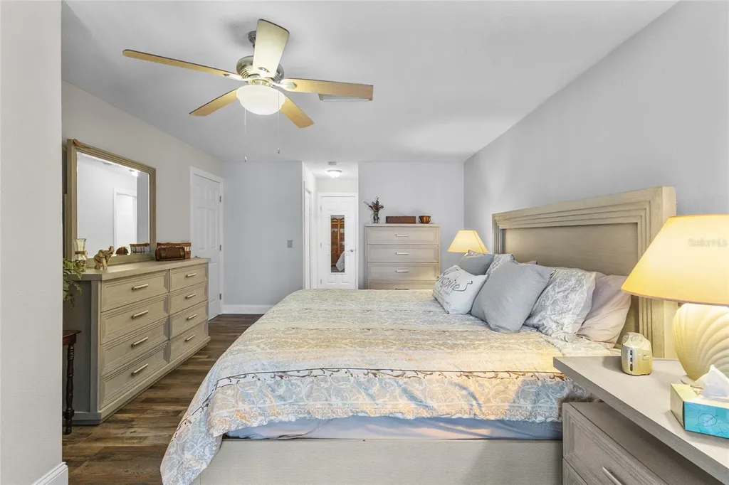 531 Boca Ciega Point Boulevard S St Petersburg FL 33708