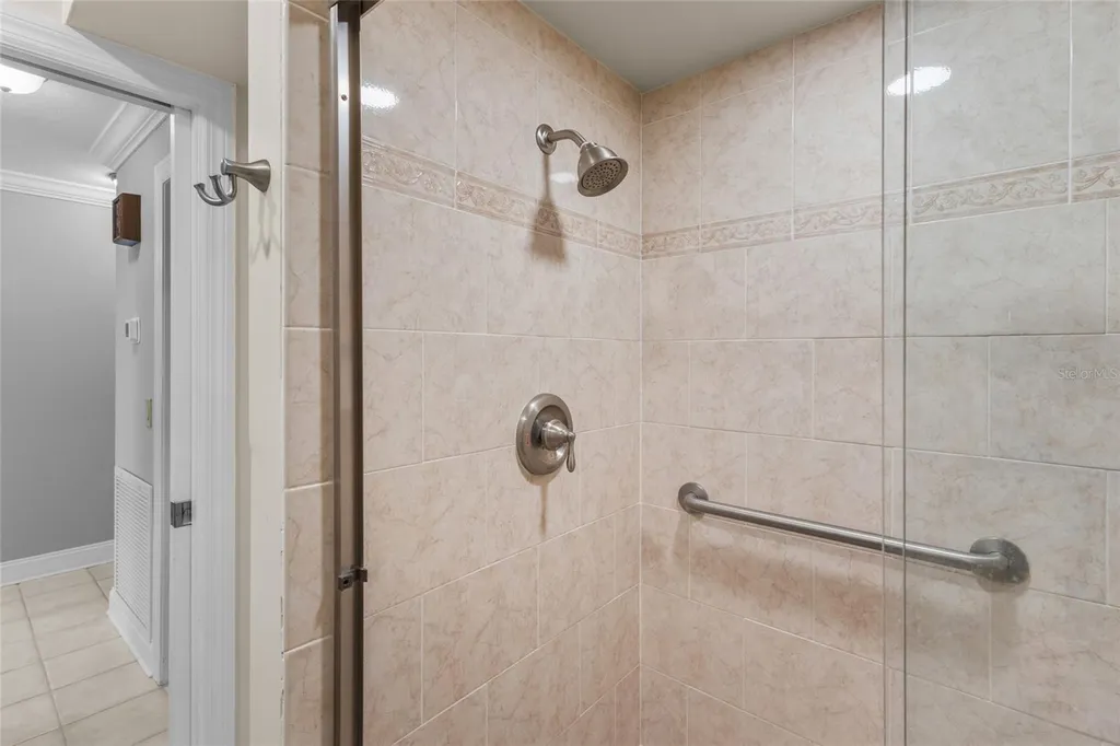 531 Boca Ciega Point Boulevard S St Petersburg FL 33708