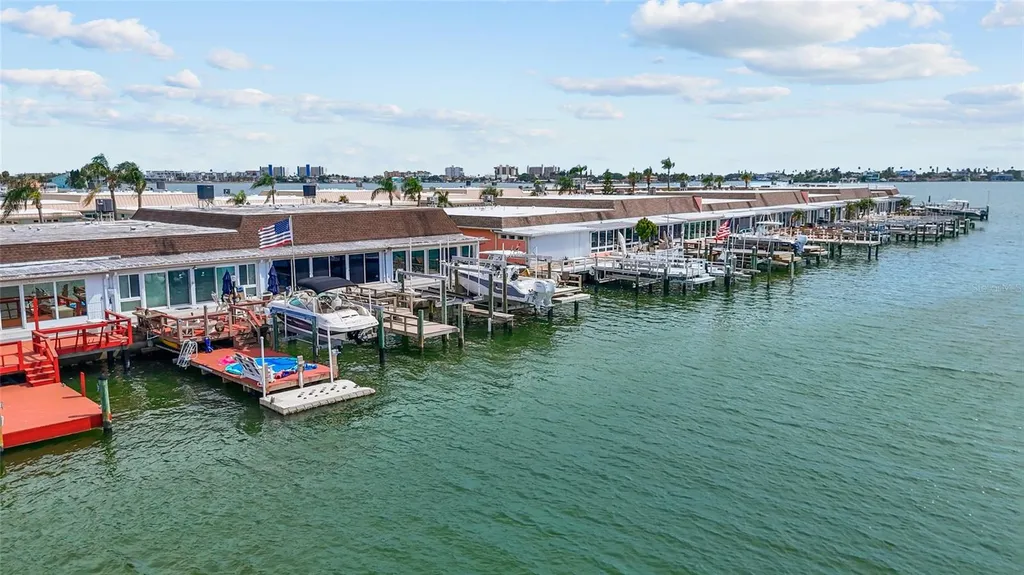 531 Boca Ciega Point Boulevard S St Petersburg FL 33708