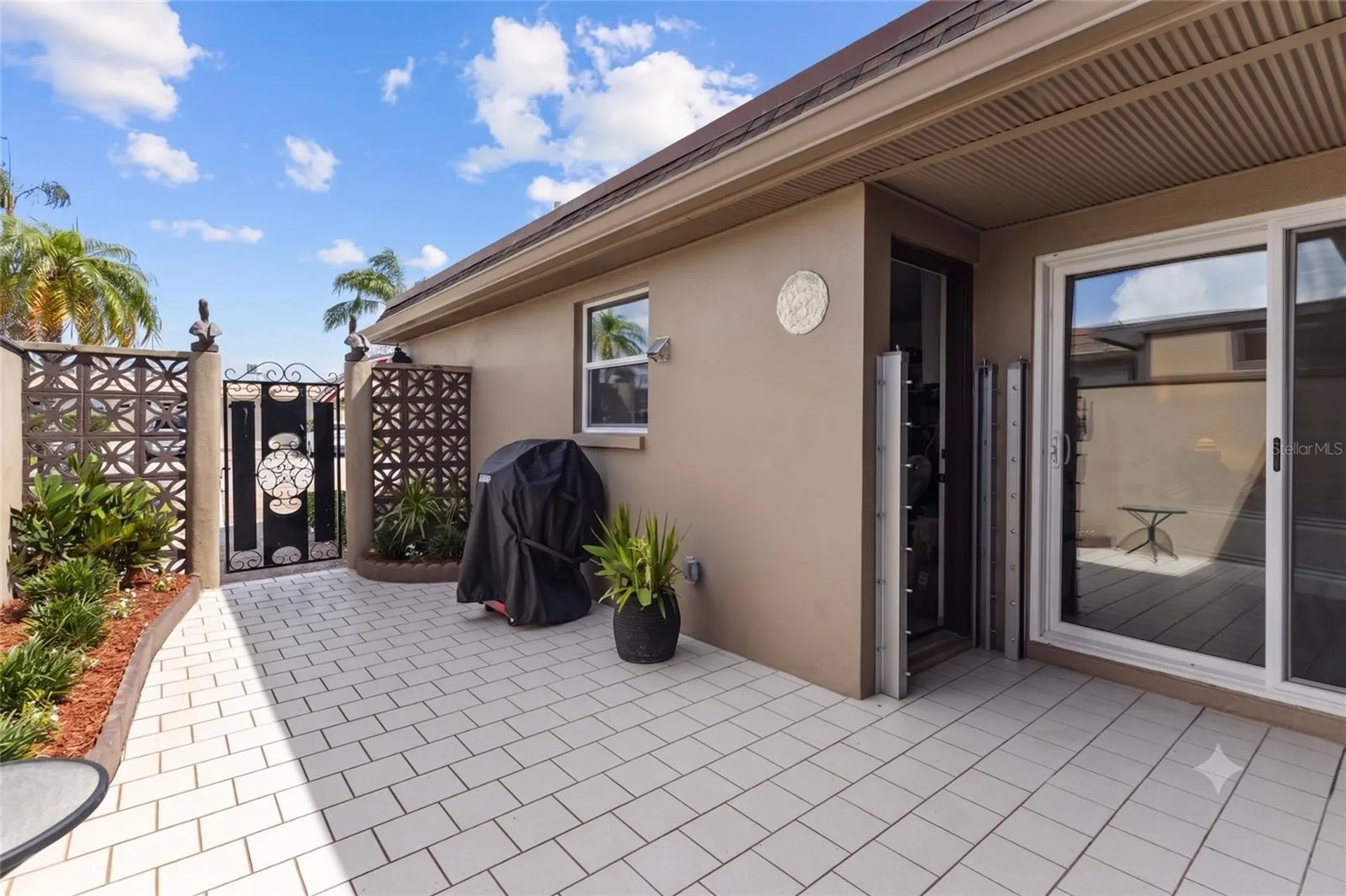 531 Boca Ciega Point Boulevard S St Petersburg FL 33708