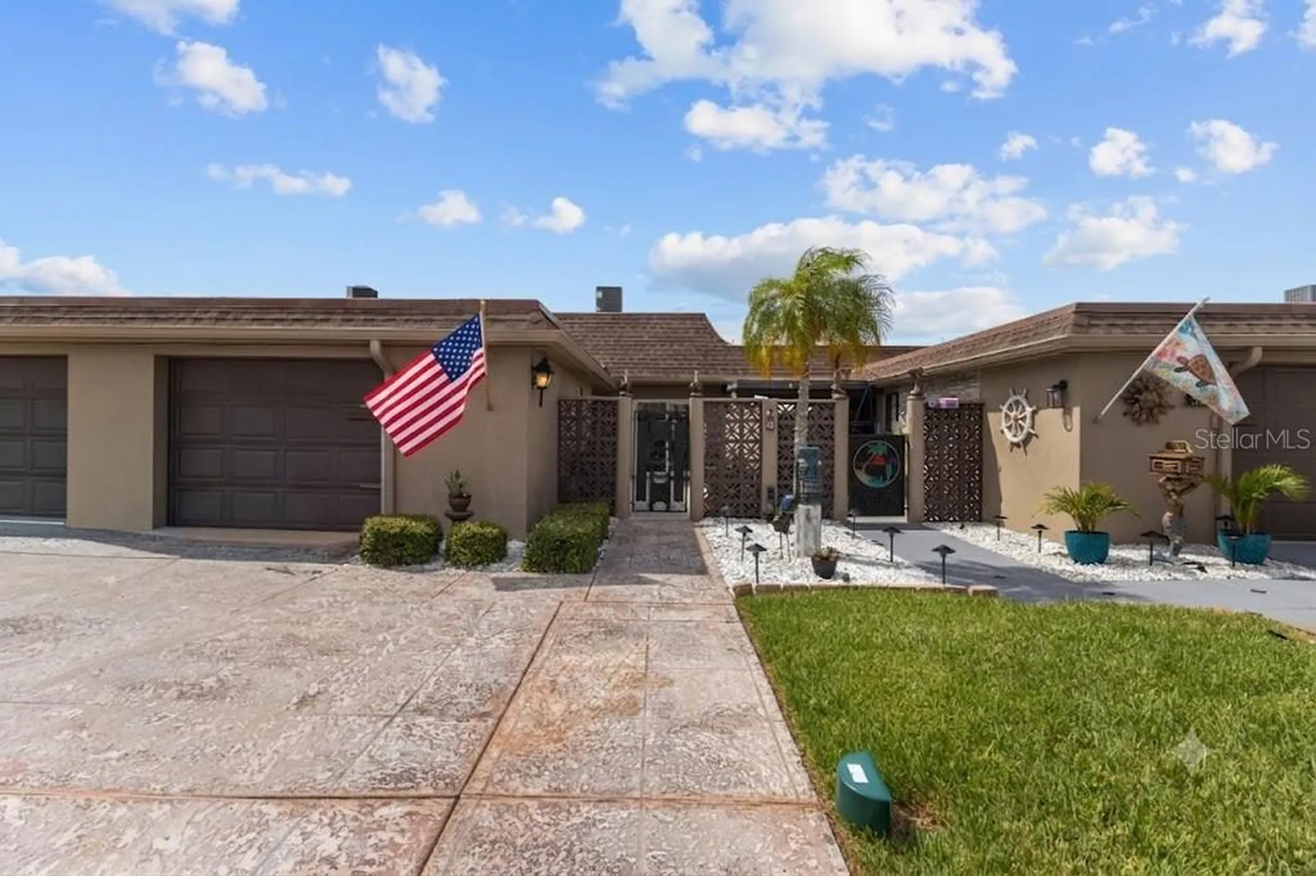 531 Boca Ciega Point Boulevard S St Petersburg FL 33708