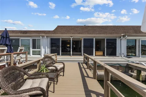 531 Boca Ciega Point Boulevard S St Petersburg FL 33708