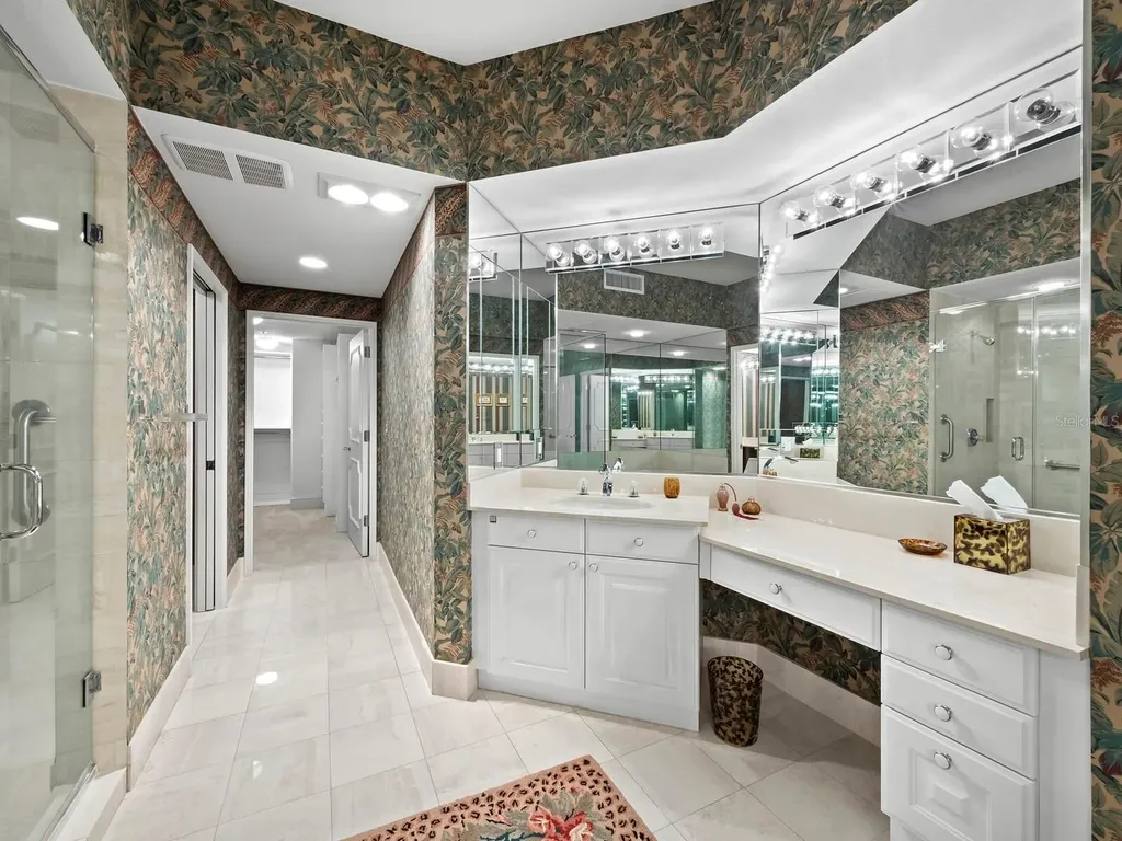 3040 Grand Bay Boulevard Longboat Key FL 34228