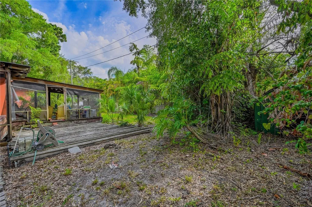 504 W Davis Boulevard Tampa FL 33606