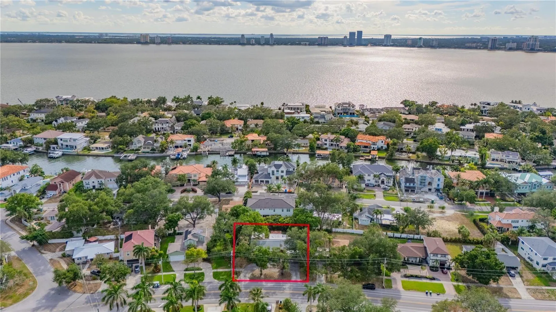504 W Davis Boulevard Tampa FL 33606