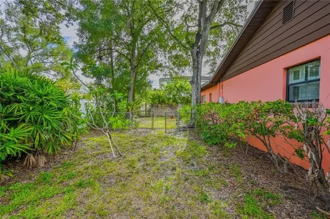 504 W Davis Boulevard Tampa FL 33606