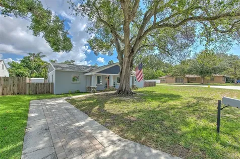 4101 W Bay Villa Avenue Tampa FL 33611