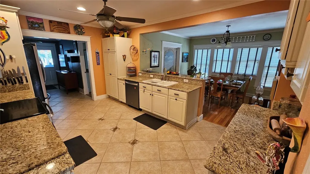 821 N Eola Drive Orlando FL 32803