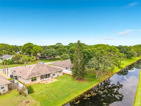 1409 California Drive Melbourne FL 32940
