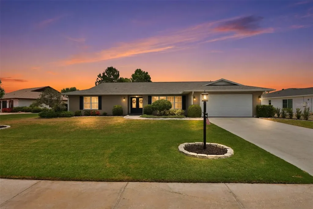 412 Stoneham Drive Sun City Center FL 33573