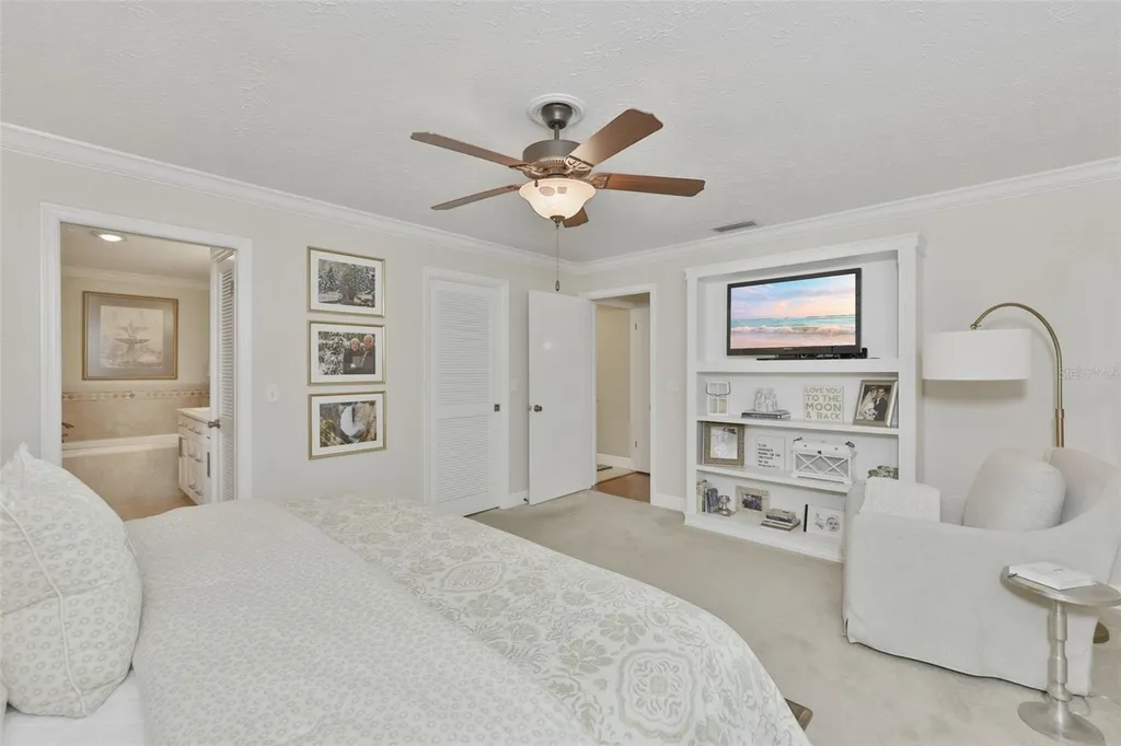 412 Stoneham Drive Sun City Center FL 33573