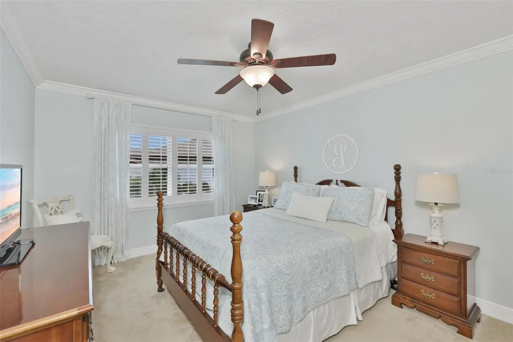 412 Stoneham Drive Sun City Center FL 33573