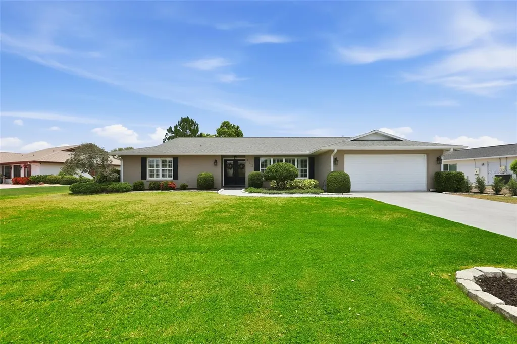 412 Stoneham Drive Sun City Center FL 33573