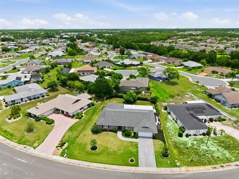 412 Stoneham Drive Sun City Center FL 33573