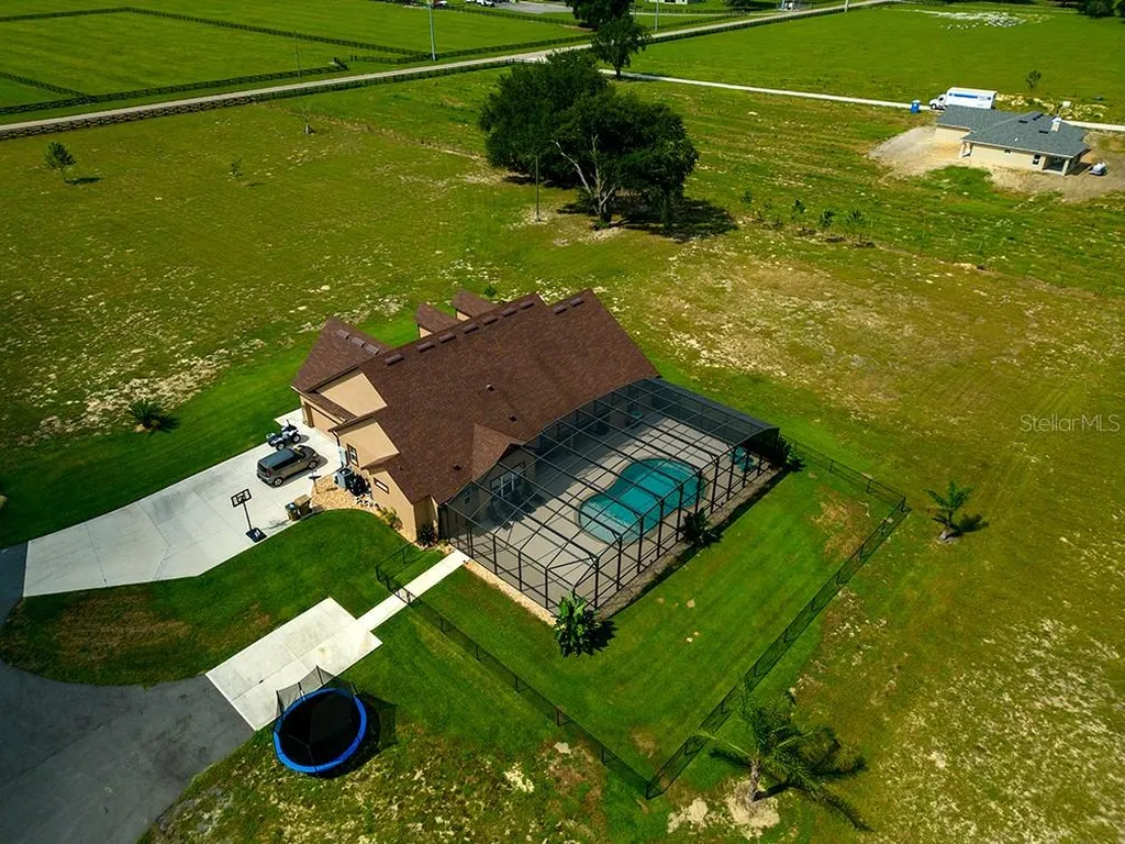 19221 Baker Road Umatilla FL 32784