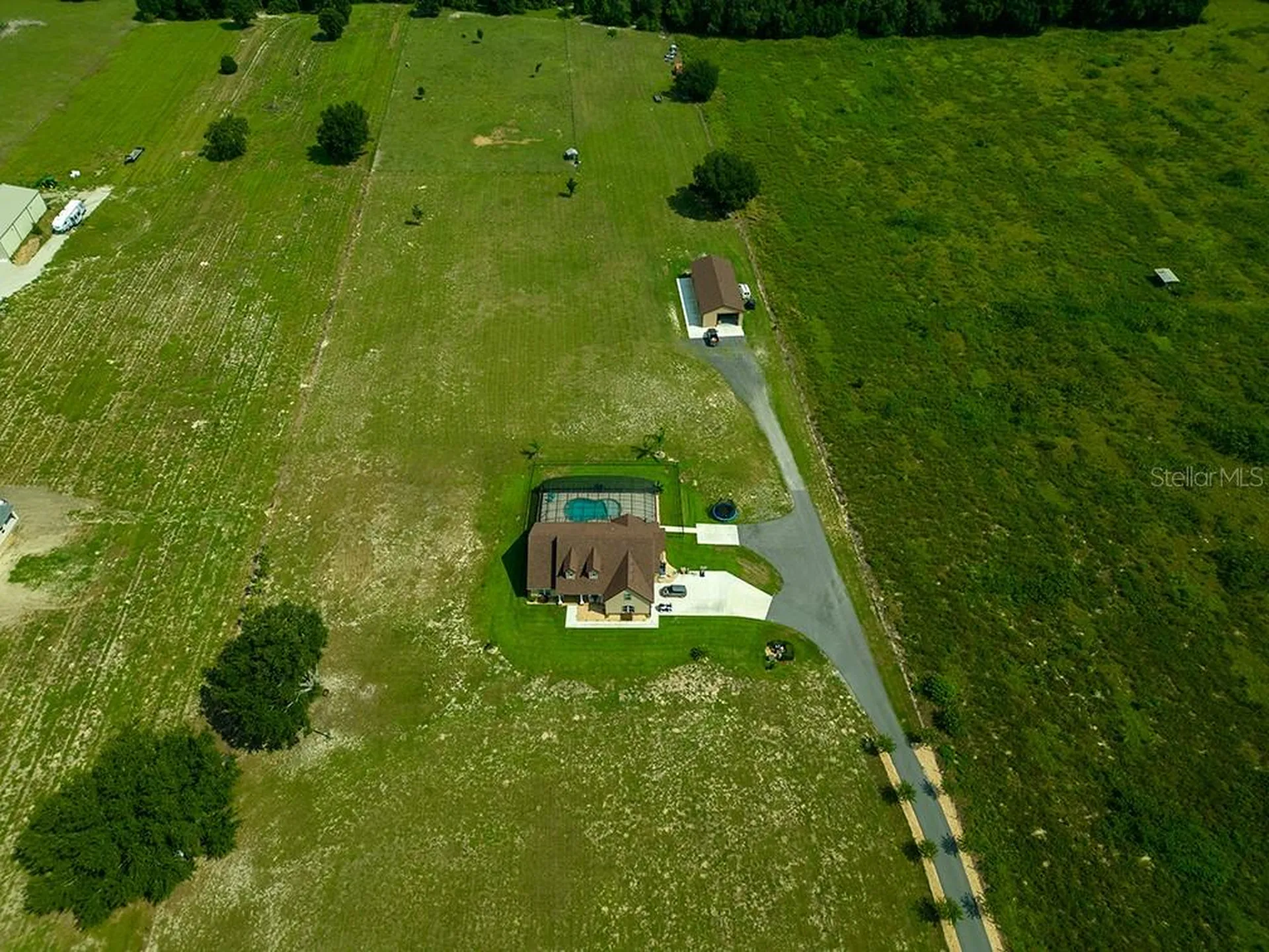 19221 Baker Road Umatilla FL 32784