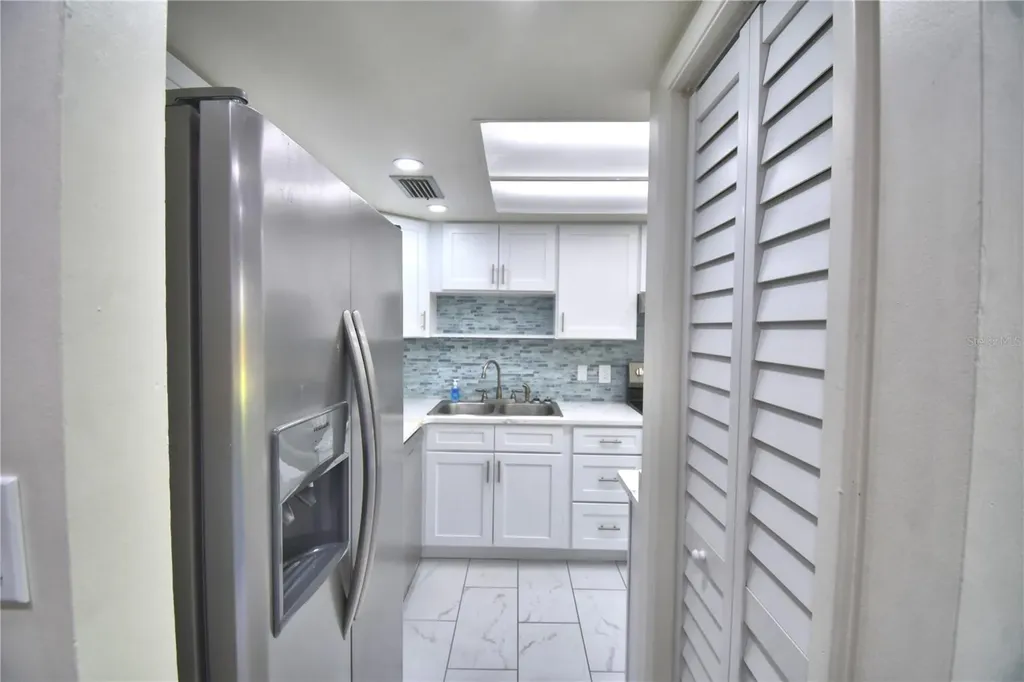 333 Lake Howard Dr NW Winter Haven FL 33880