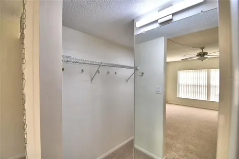 333 Lake Howard Dr NW Winter Haven FL 33880