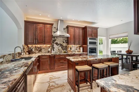246 Bowling Green Court Lake Mary FL 32746